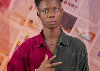 Omini icon – Biography