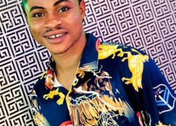 E no easy by Dyb mp3 Download