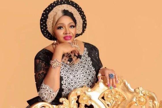 OBULUO JESU Lyrics by Princess Diane Amaize