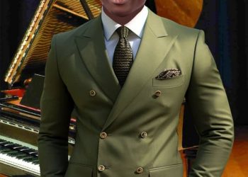 Biography of Samlight j