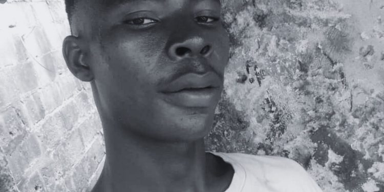 Money by Para d mp3 Download